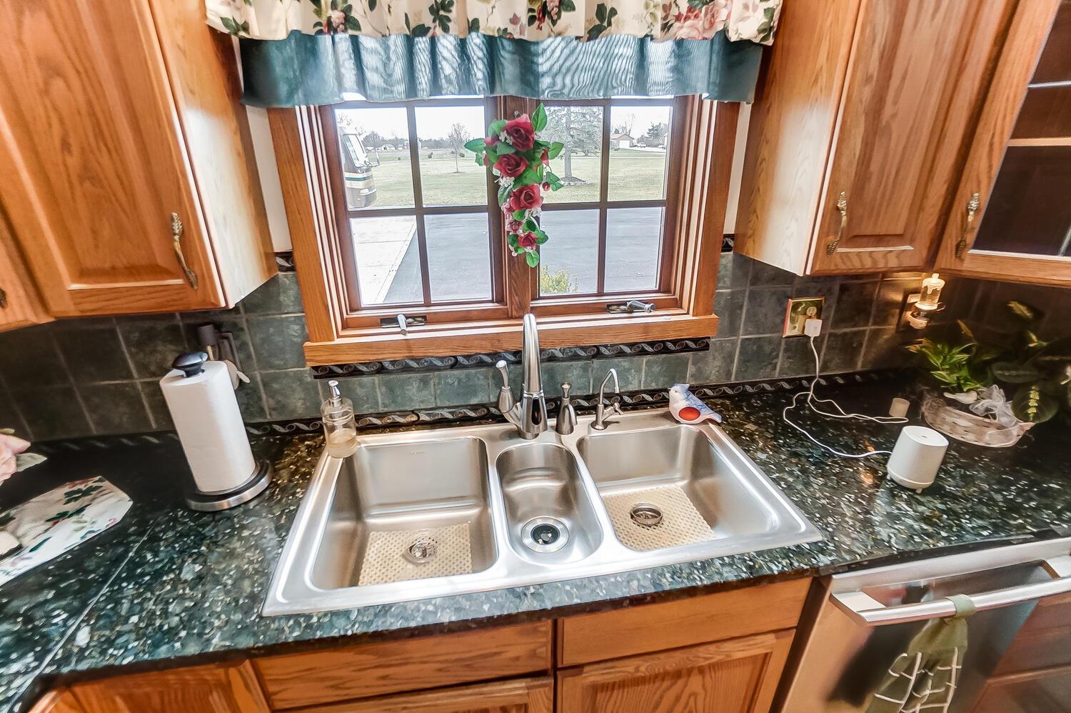 6414 Graessle Road London, OH 43140 - Photo 21 of 56 50031930-021_web