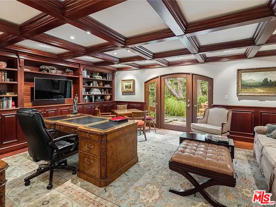 6005 William Bent Road Hidden Hills, CA 91302 - Photo 17 of 44