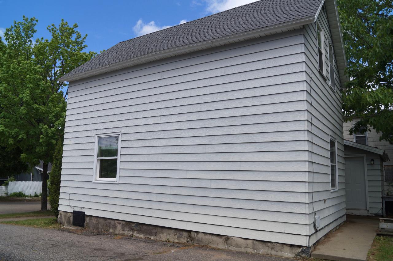 24 East Harvey Street Rhinelander, WI 54501 - Photo 32 of 33 Gallery Image 32