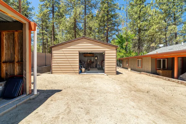 a view of garage with furniture