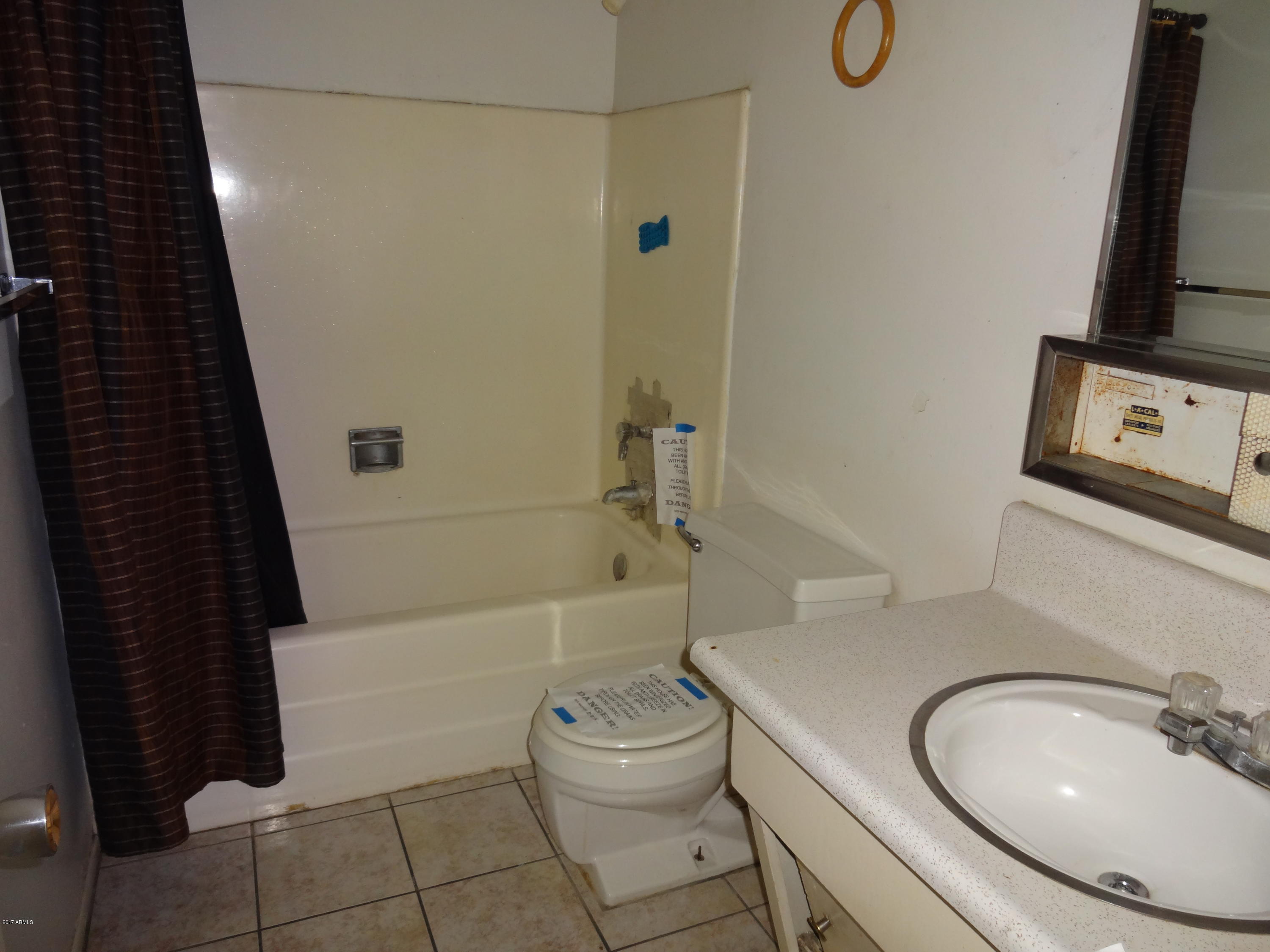 4322 West Ocotillo Road Glendale, AZ 85301 - Photo 11 of 14 DSC08076