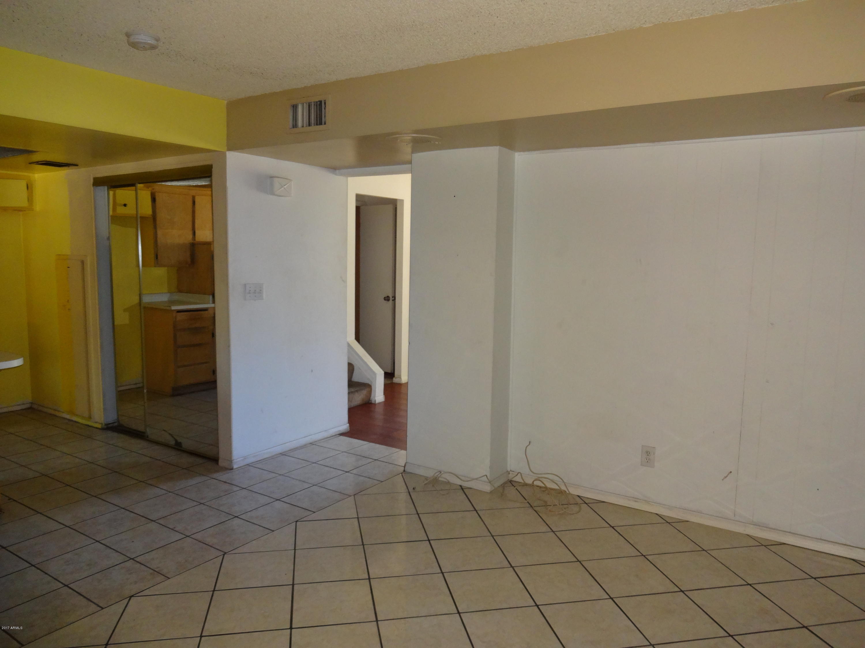 4322 West Ocotillo Road Glendale, AZ 85301 - Photo 4 of 14 DSC08066