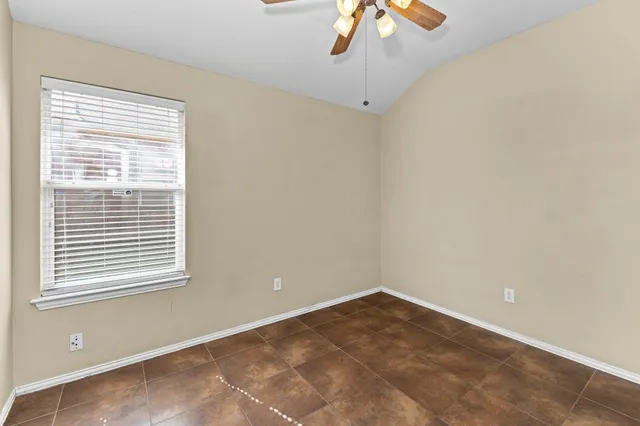 $1,825 | 208 Pecanwood South, Kyle, TX 78640