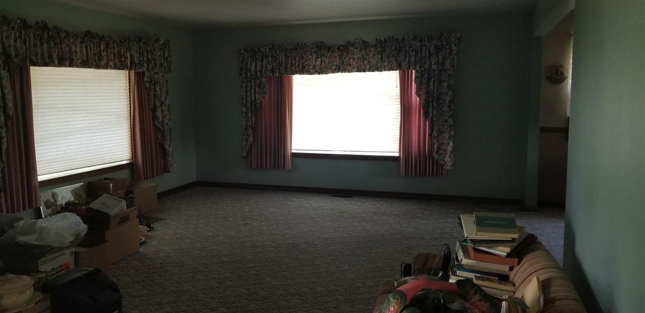 5490 North Pendall Road Elwell, MI 48832 - Photo 5 of 11 1866199-4.JPG