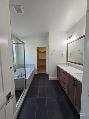 $3,995 | 5079 North Brody Avenue, Meridian, ID 83646