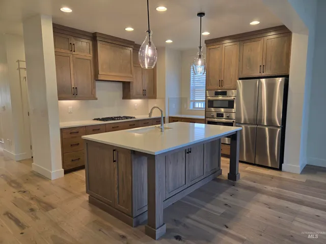 $3,995 | 5079 North Brody Avenue, Meridian, ID 83646