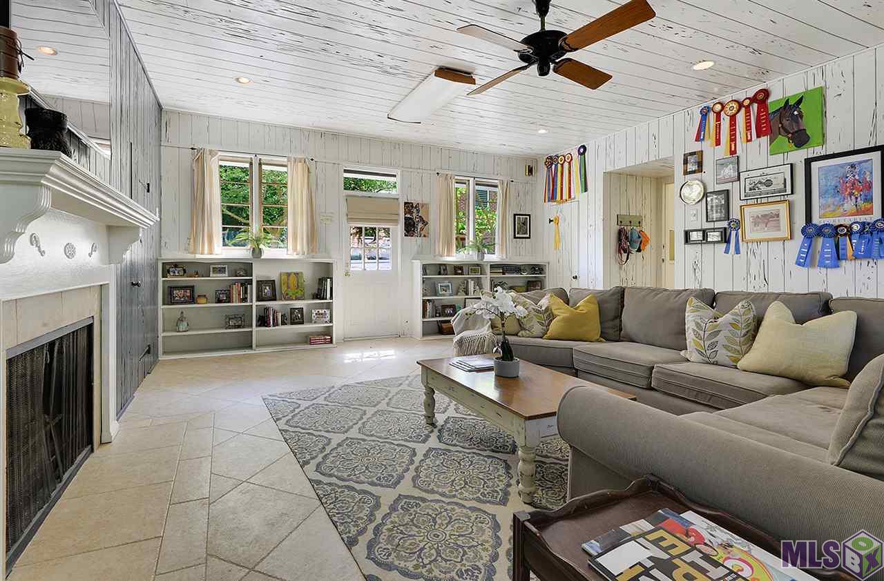1705 March Street Baton Rouge, LA 70808 - Photo 18 of 22 Family Room with Gas Fireplace