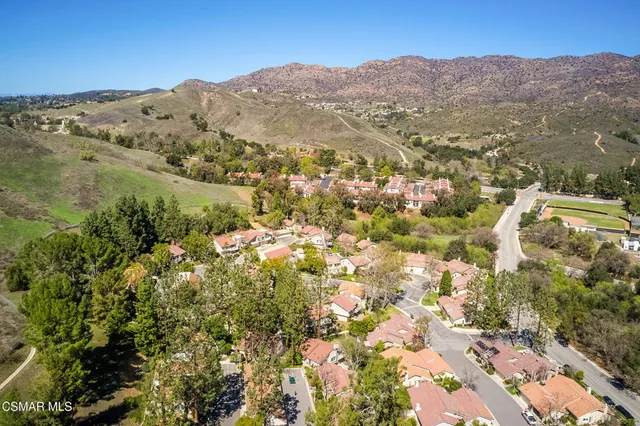 $875,000 | 614 Calle Mirador, Oak Park, CA 91377