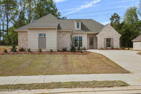 $395,000 | 107 Millbridge Drive, Madison, MS 39110
