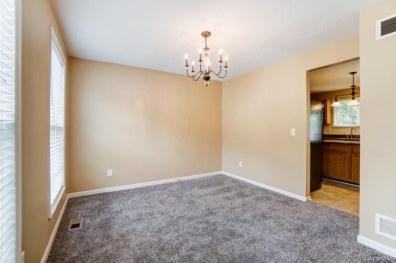 1549 Creekside Road Amelia, OH 45102 - Photo 15 of 35
