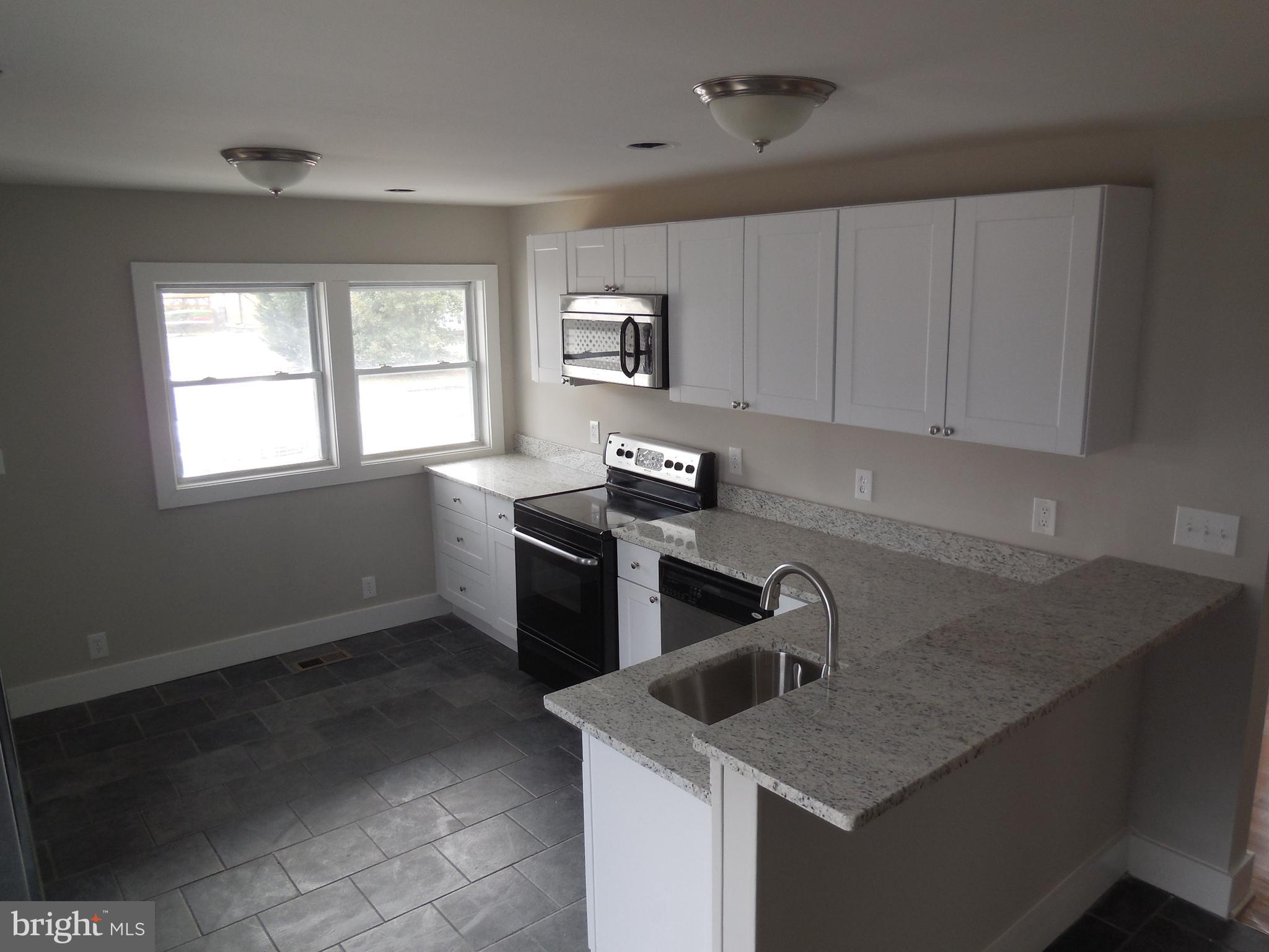 7812 Harbor Road Pasadena, MD 21122 - Photo 18 of 21 Gallery Image 18