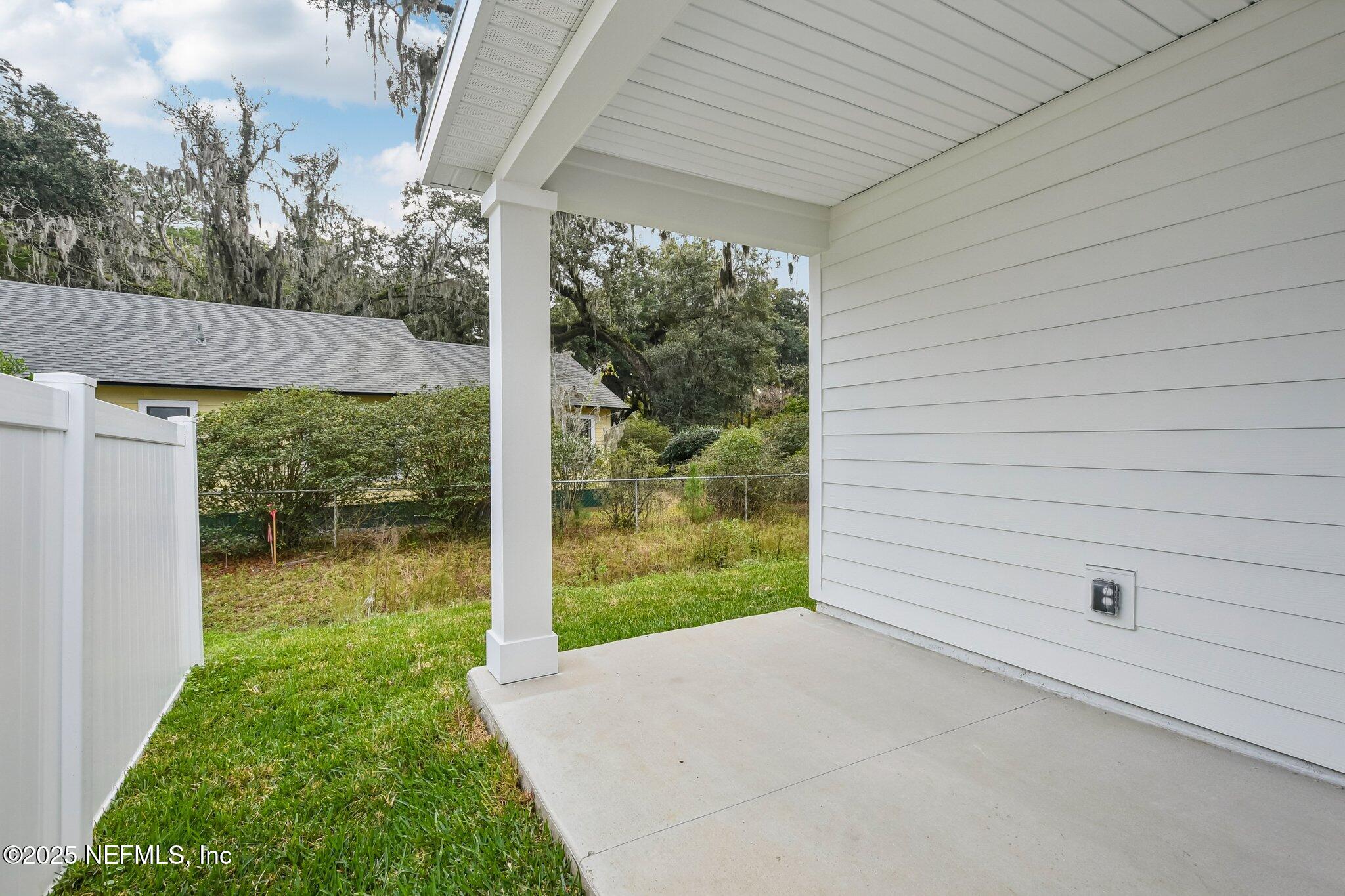 3407 Mildred Way Jacksonville, FL 32254 - Photo 8 of 38 a view of a backyard