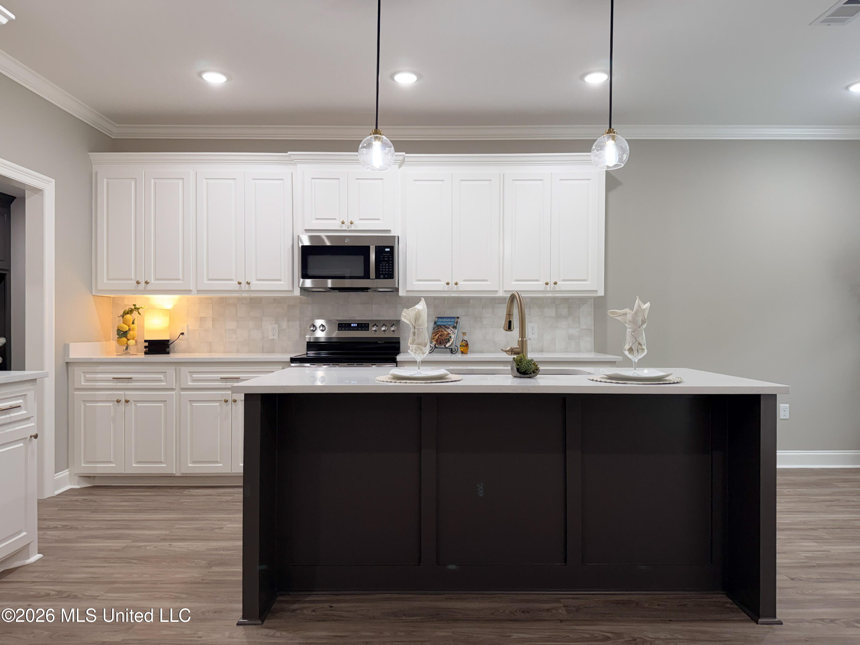68 Meadow Breeze Road Sumrall, MS 39482 - Photo 6 of 39 IMG_1255