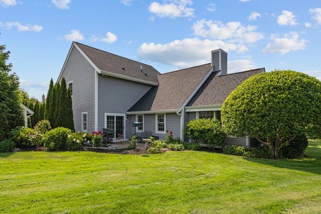 109 Corey Lane Middletown, RI 02842 - Photo 1 of 50