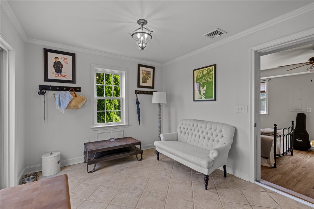 109 Corey Lane Middletown, RI 02842 - Photo 22 of 50