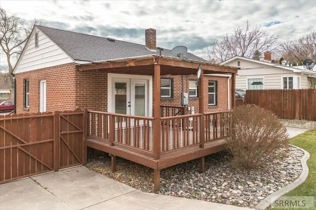 $354,900 | 122 Rosewood Avenue, Pocatello, ID 83204