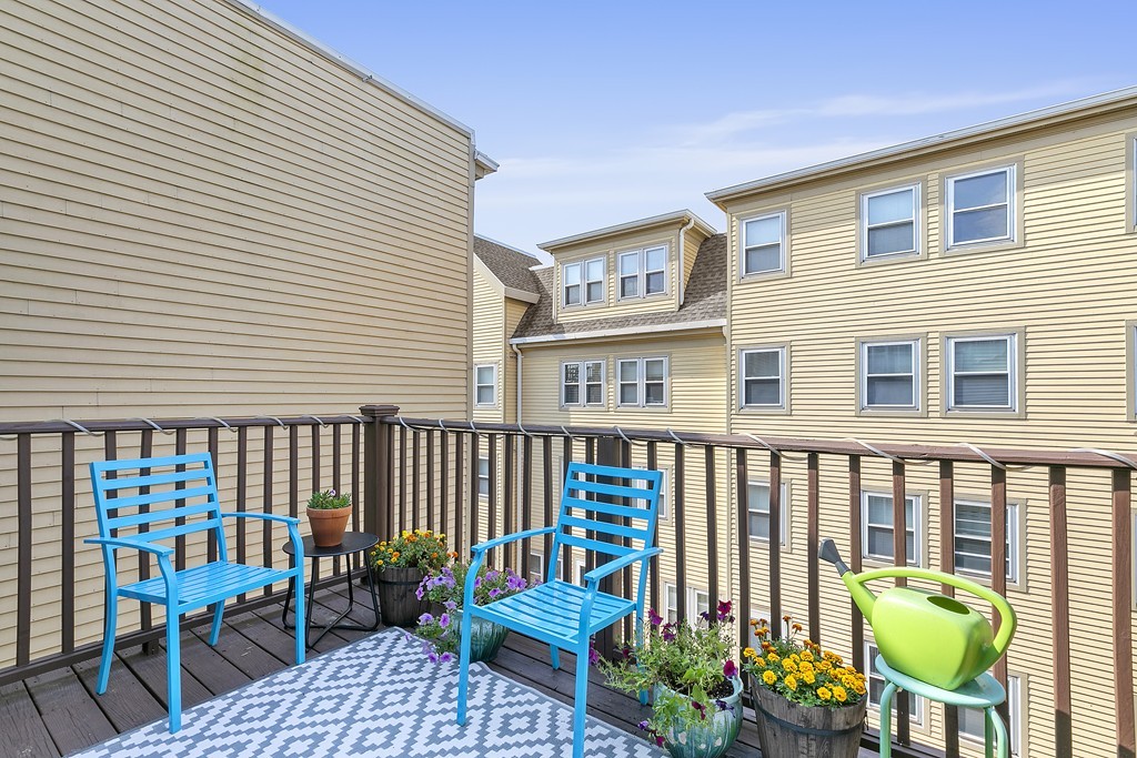 153-155 W 6th Street, Unit 6 South Boston, MA 02127 - Photo 6 of 8