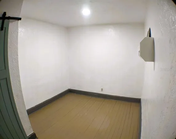 $1,050 | 401 Colonia Lane East, Unit 10, Nokomis, FL 34275