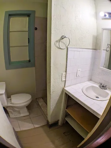 $1,050 | 401 Colonia Lane East, Unit 10, Nokomis, FL 34275