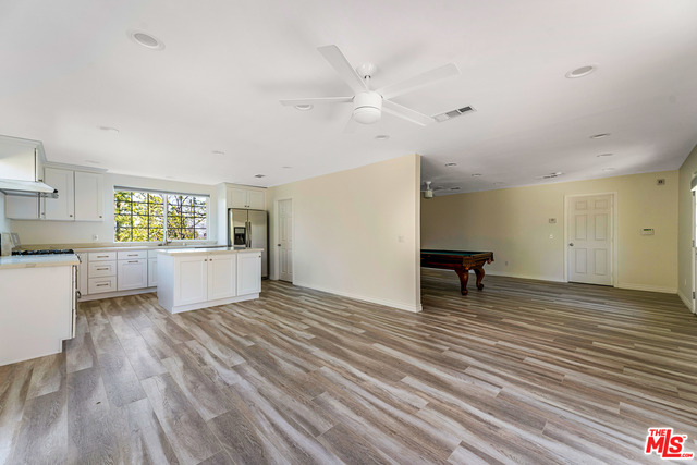 16821 Oak View Drive Encino, CA 91436 - Photo 28 of 33