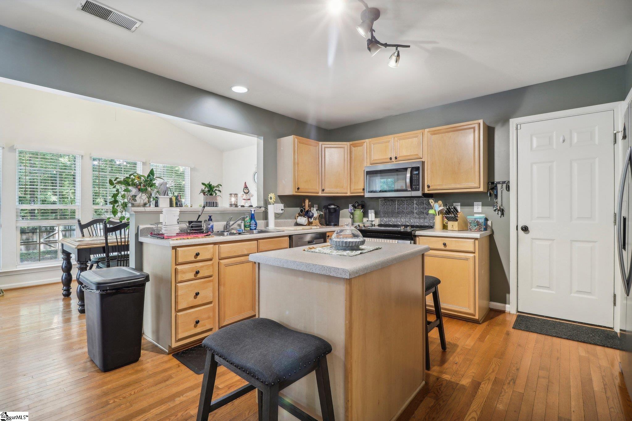 602 Sunset Maple Court Fountain Inn, SC 29644 - Photo 10 of 36 Gallery Image 10