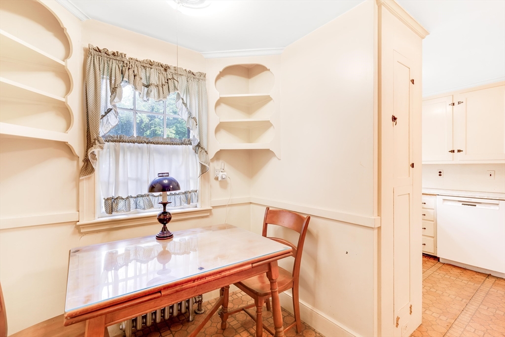 29 Ardsmoor Road Melrose, MA 02176 - Photo 11 of 22 Gallery Image 11