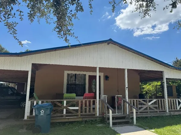 $643,500 | 812 U.S. Highway 17-92 North, Davenport, FL 33837
