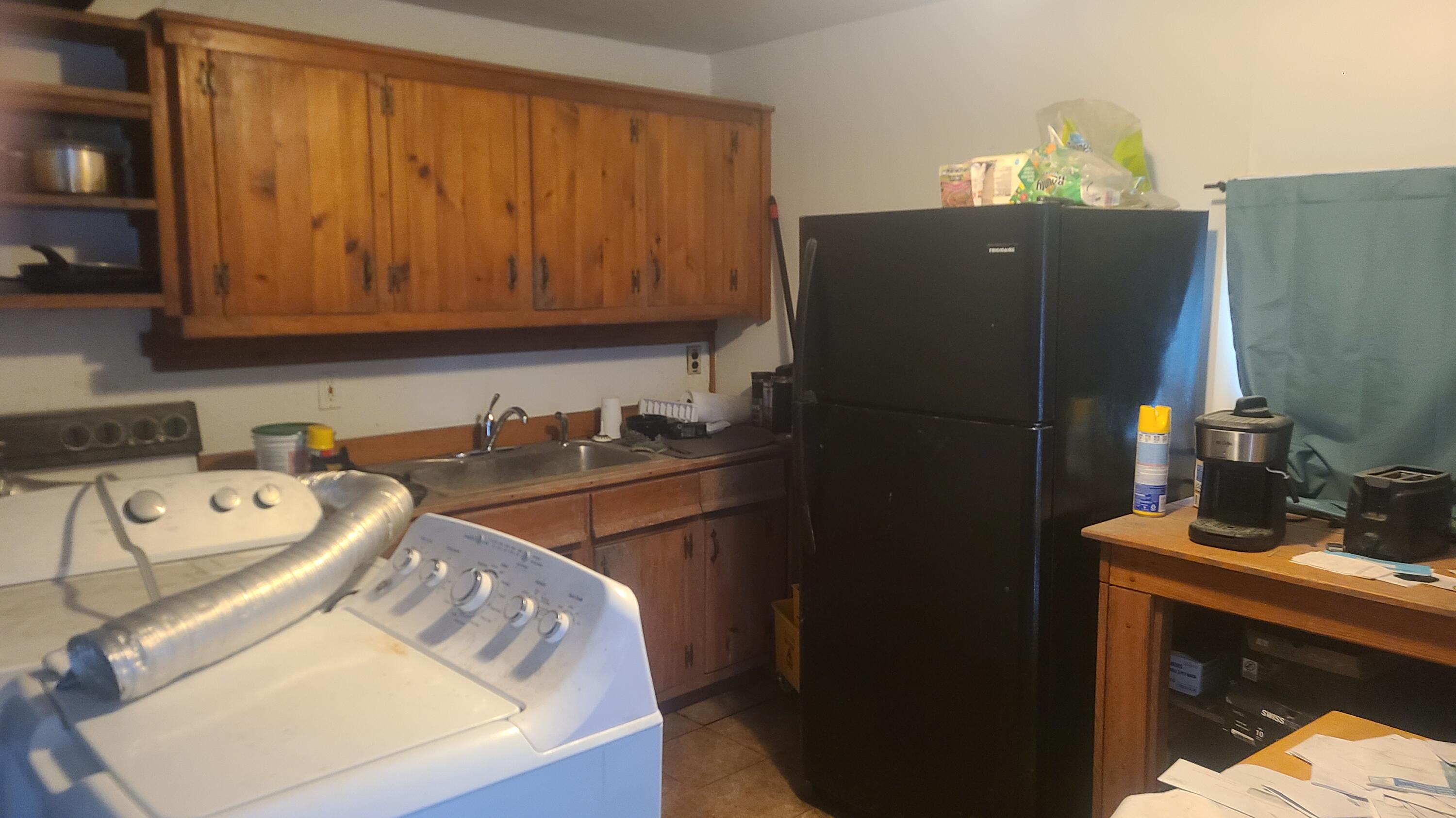 6 Pond Street Presque Isle, ME 04769 - Photo 3 of 10 20251105_143953