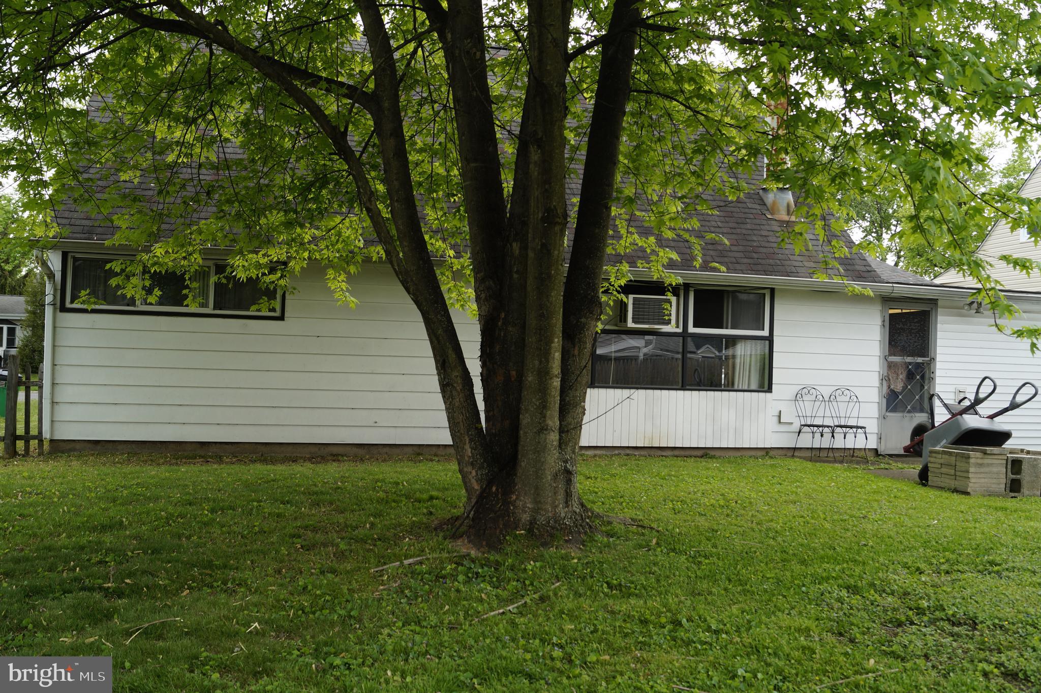 36 Granite Road Levittown, PA 19057 - Photo 19 of 22 Backyard