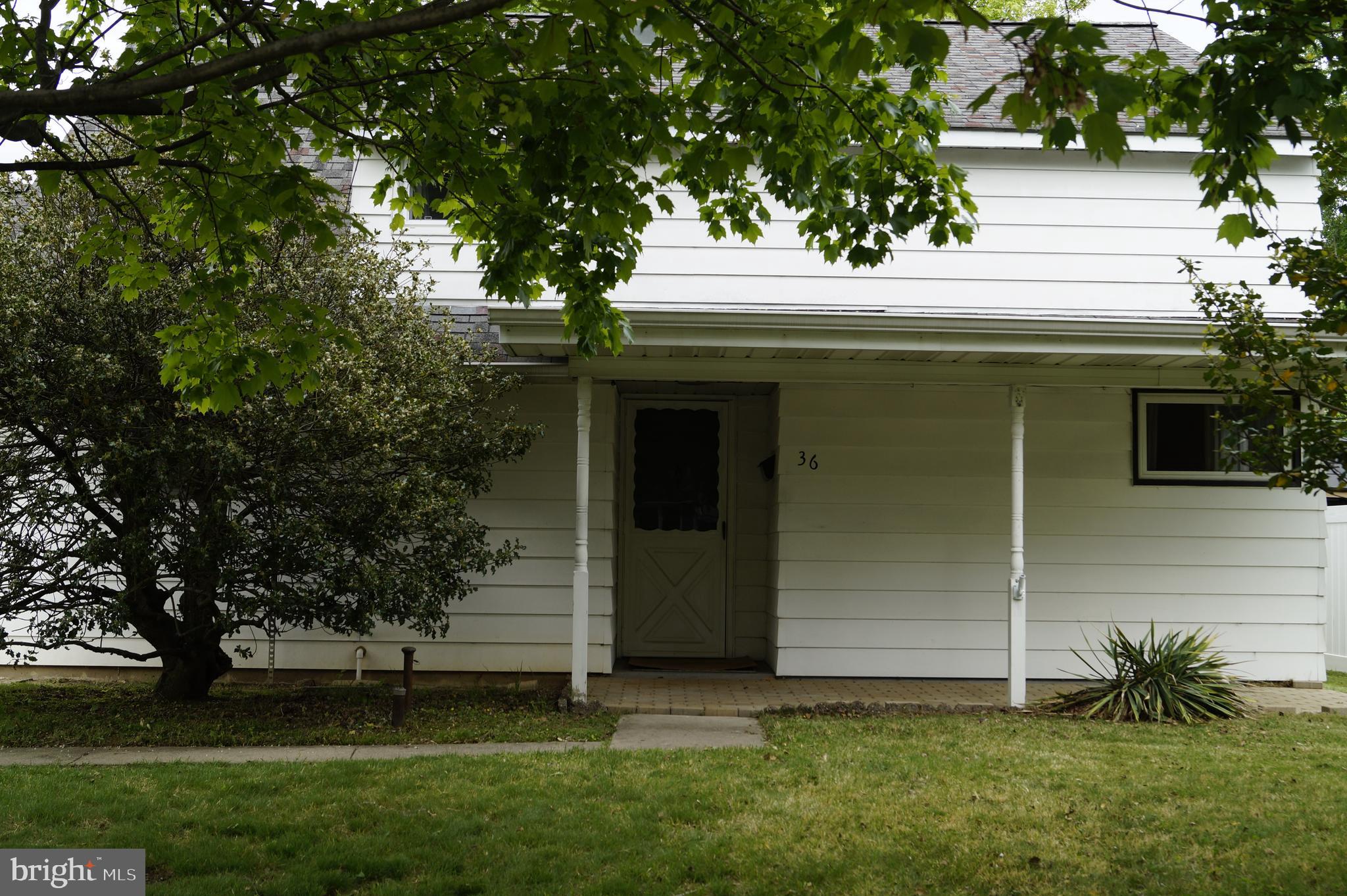 36 Granite Road Levittown, PA 19057 - Photo 8 of 22 Front