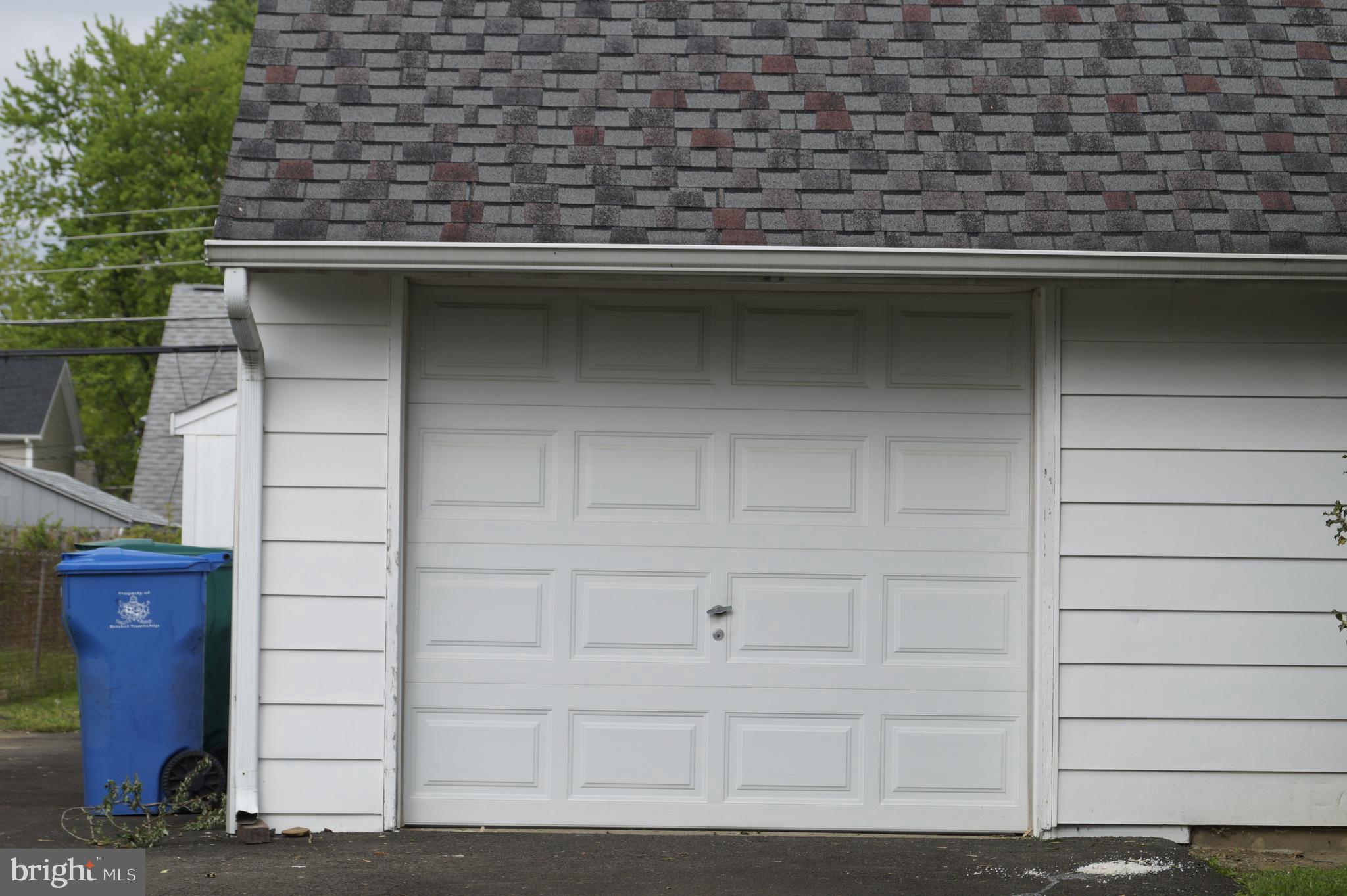 36 Granite Road Levittown, PA 19057 - Photo 10 of 22 Garage