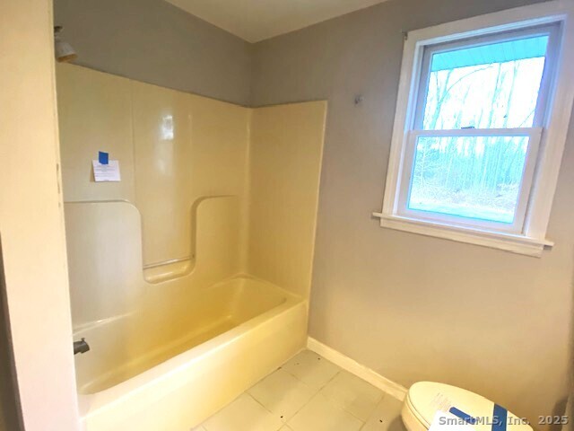 159 Anthony Road Tolland, CT 06084 - Photo 29 of 40 a bathroom with a sink and a bathtub
