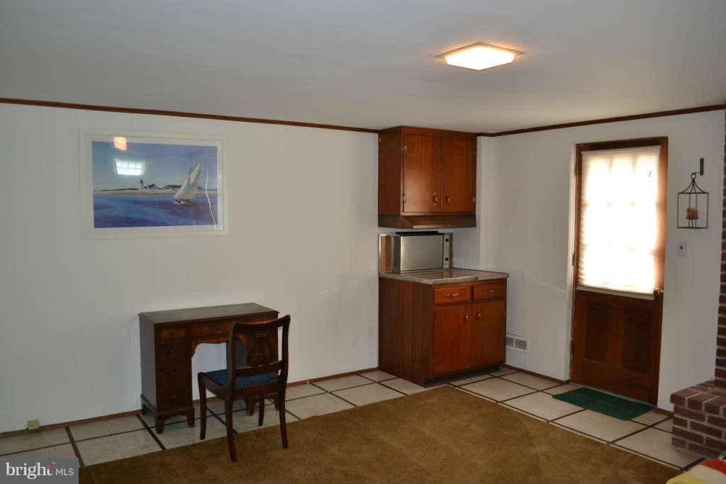 1005 Dunblane Road Baltimore, MD 21286 - Photo 21 of 30 Family Room