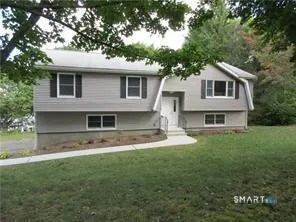 $3,200 | 5 Governors Lane, Bethel, CT 06801
