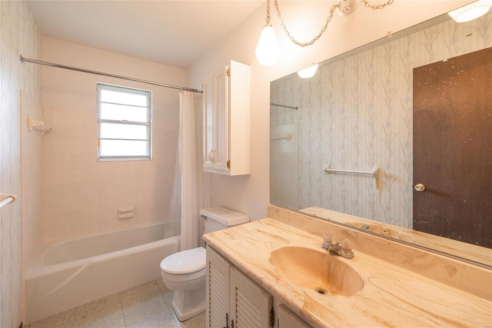 2056 Witte Road Collinsville, IL 62234 - Photo 11 of 24