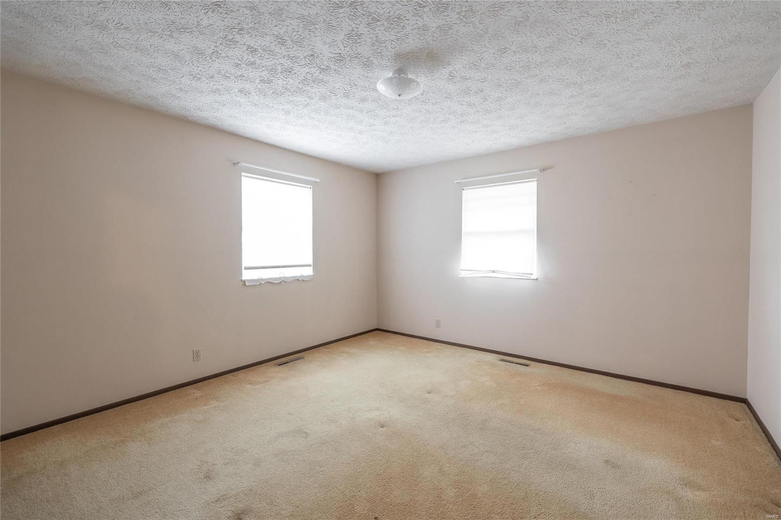 2056 Witte Road Collinsville, IL 62234 - Photo 12 of 24