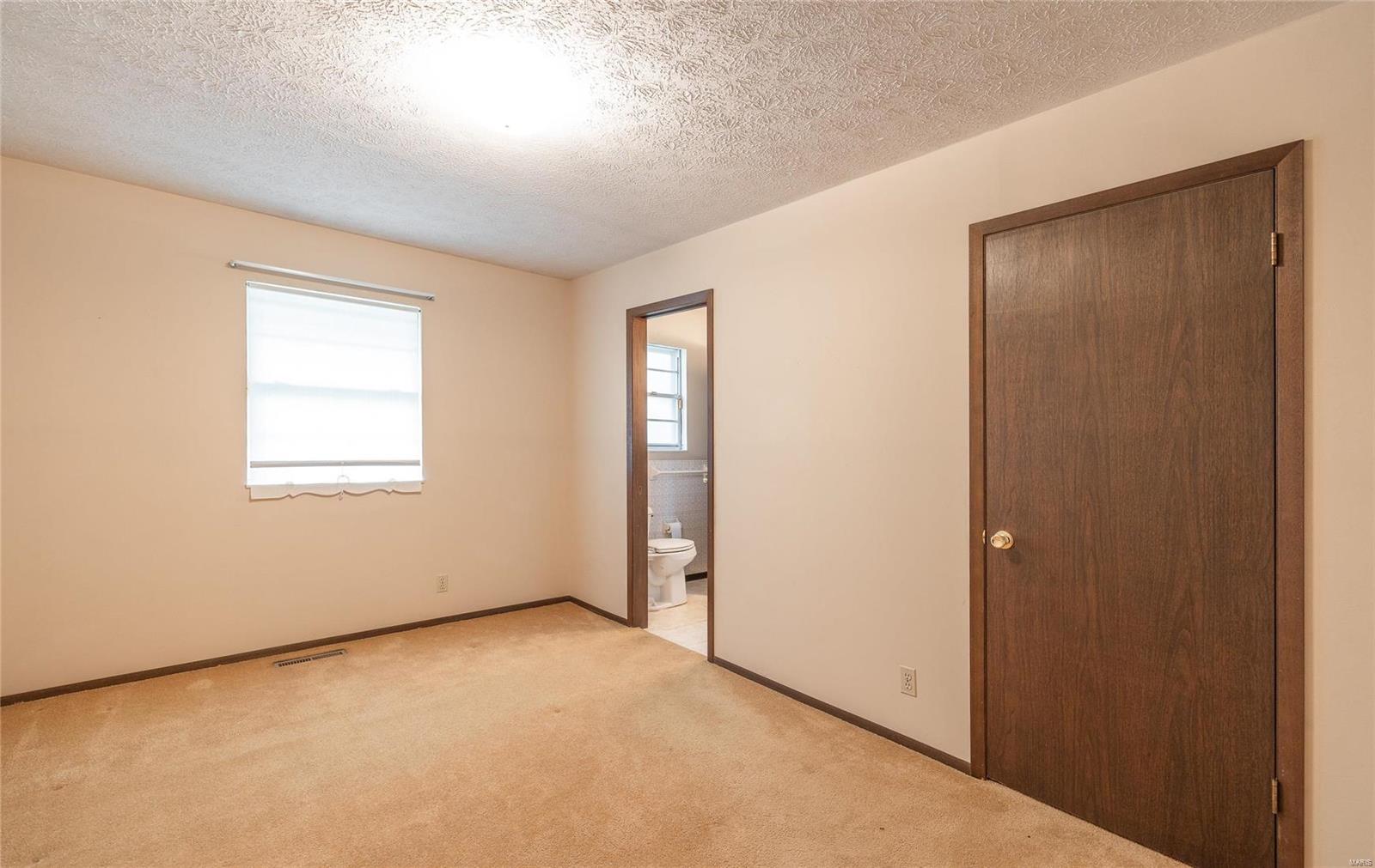 2056 Witte Road Collinsville, IL 62234 - Photo 9 of 24