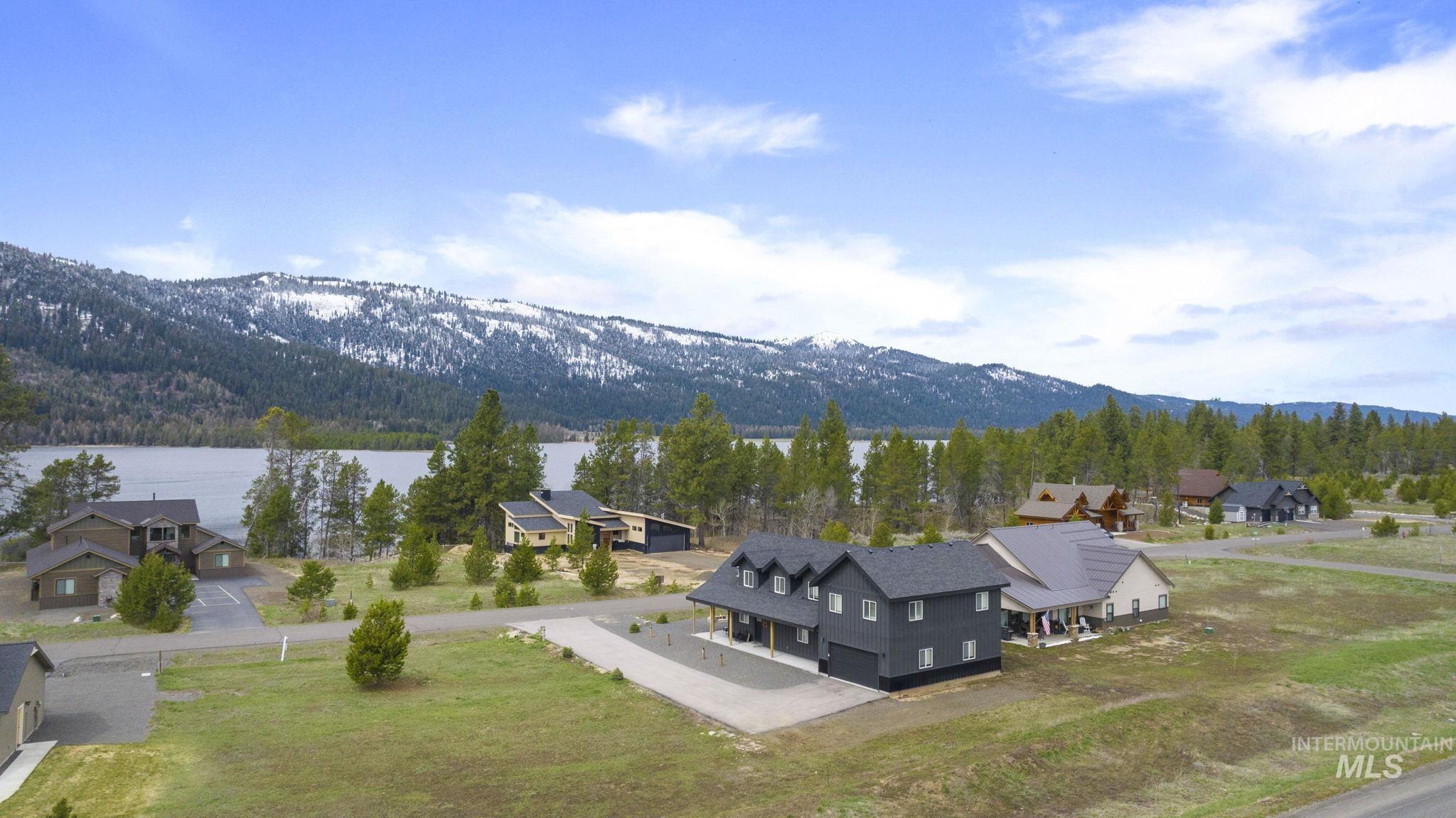 13142 Hawks Bay Road Donnelly, ID 83615 - Photo 37 of 40