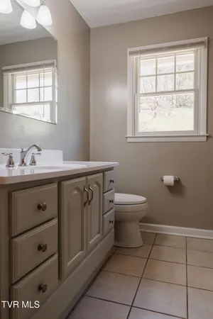 $480,000 | 424 Old Watauga Road, Watauga, TN 37694