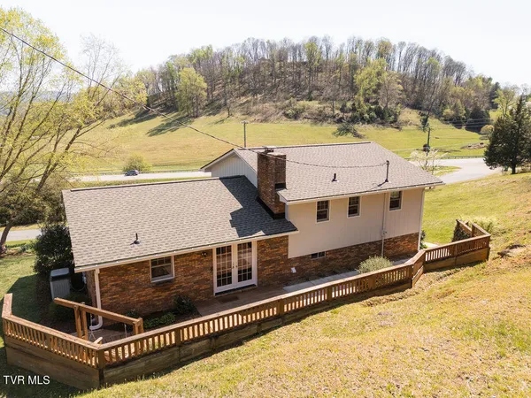 $480,000 | 424 Old Watauga Road, Watauga, TN 37694
