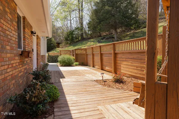 $480,000 | 424 Old Watauga Road, Watauga, TN 37694