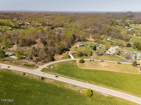 $480,000 | 424 Old Watauga Road, Watauga, TN 37694