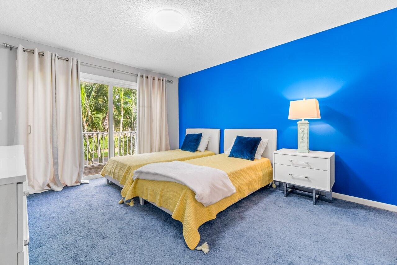 17064 Boca Club Boulevard, Unit 3 Boca Raton, FL 33487 - Photo 18 of 36 018-17064BocaClubBoulevard-BocaRaton-FL-