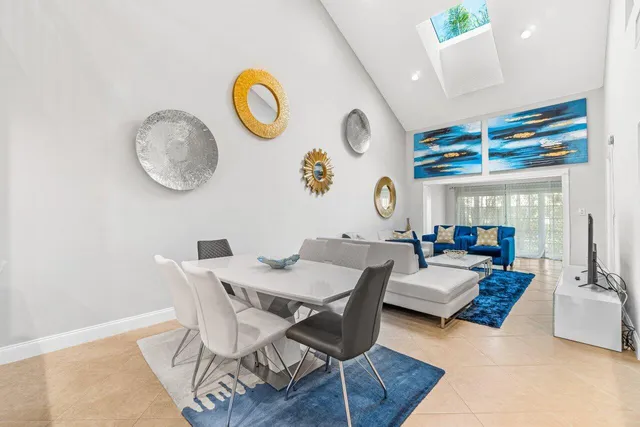 $625,000 | 17064 Boca Club Boulevard, Unit 3, Boca Raton, FL 33487