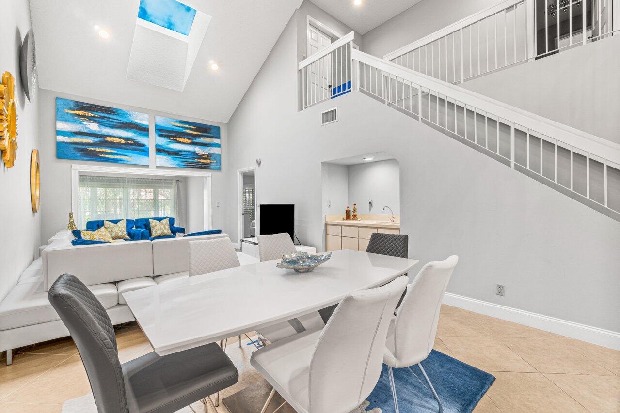 17064 Boca Club Boulevard, Unit 3 Boca Raton, FL 33487 - Photo 6 of 36 006-17064BocaClubBoulevard-BocaRaton-FL-