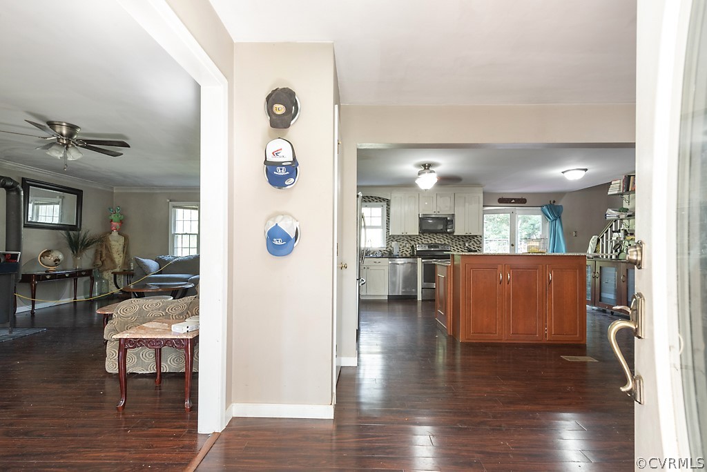 1075 Timber Trace Road Powhatan, VA 23139 - Photo 6 of 33 Gallery Image 6