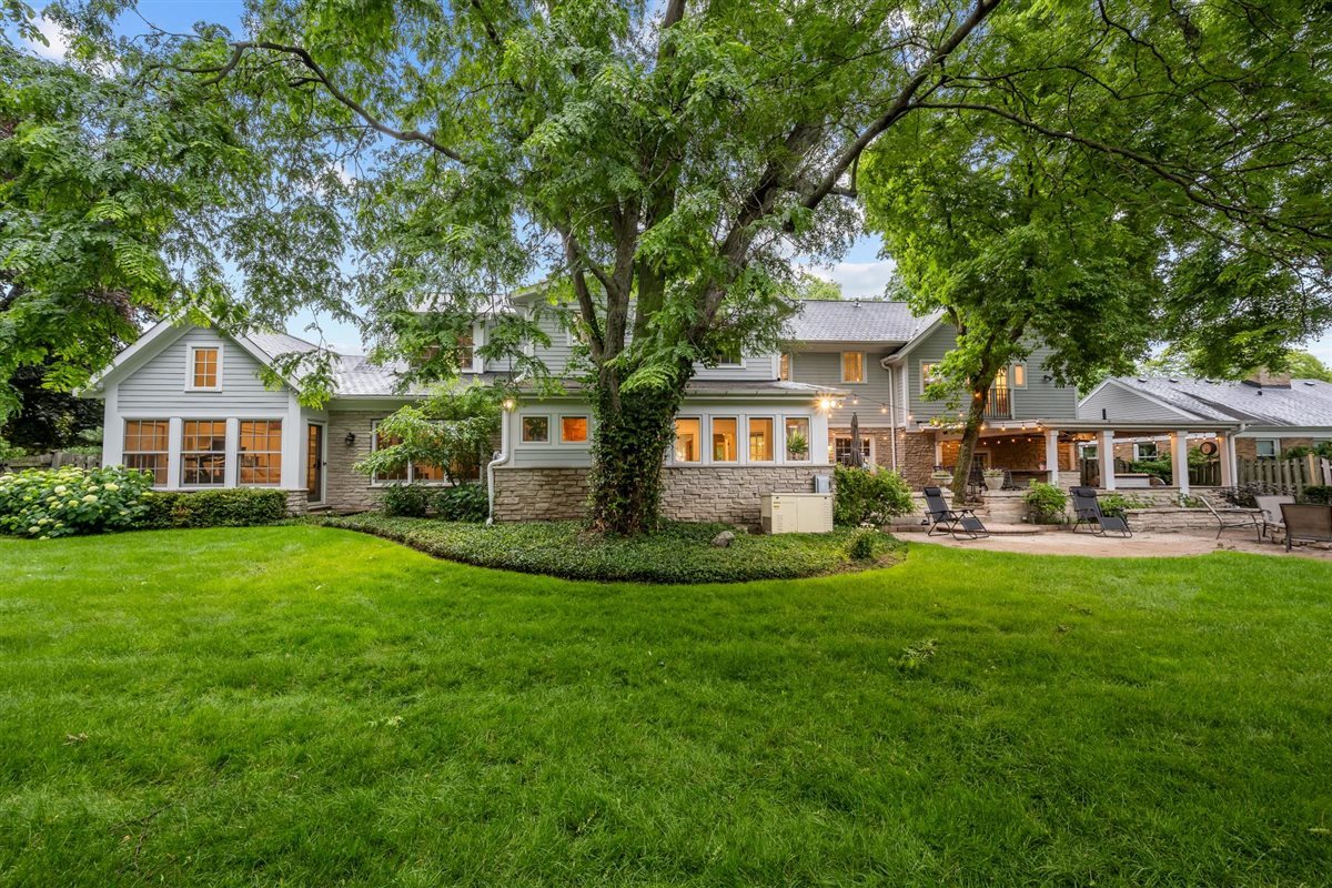 644 Beaver Road Glenview, IL 60025 - Photo 5 of 65