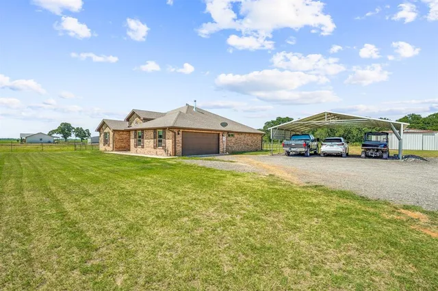 a view of a house with a outdoor space