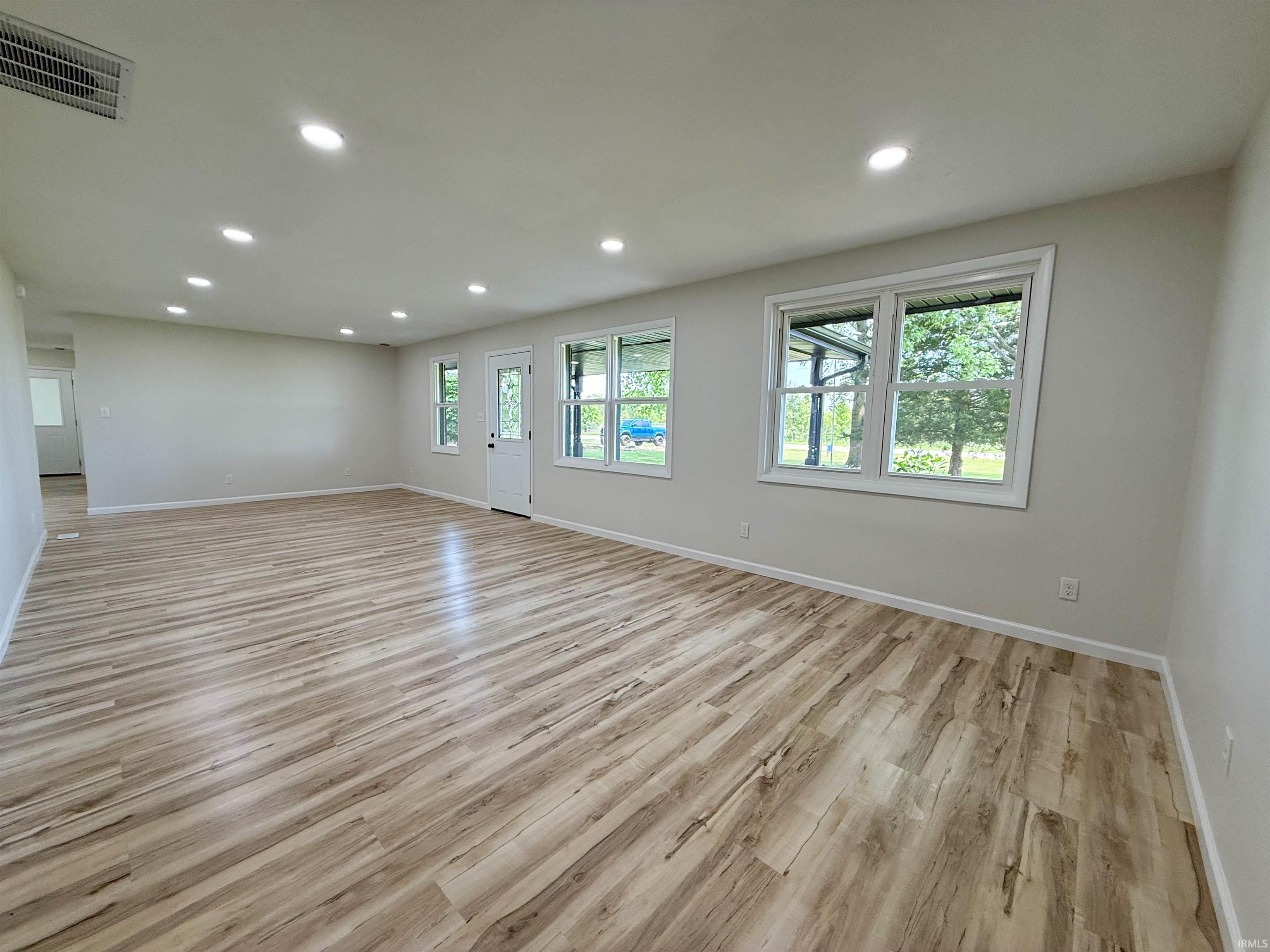 21221 Jackson Road South Bend, IN 46614 - Photo 11 of 36 Gallery Image 11