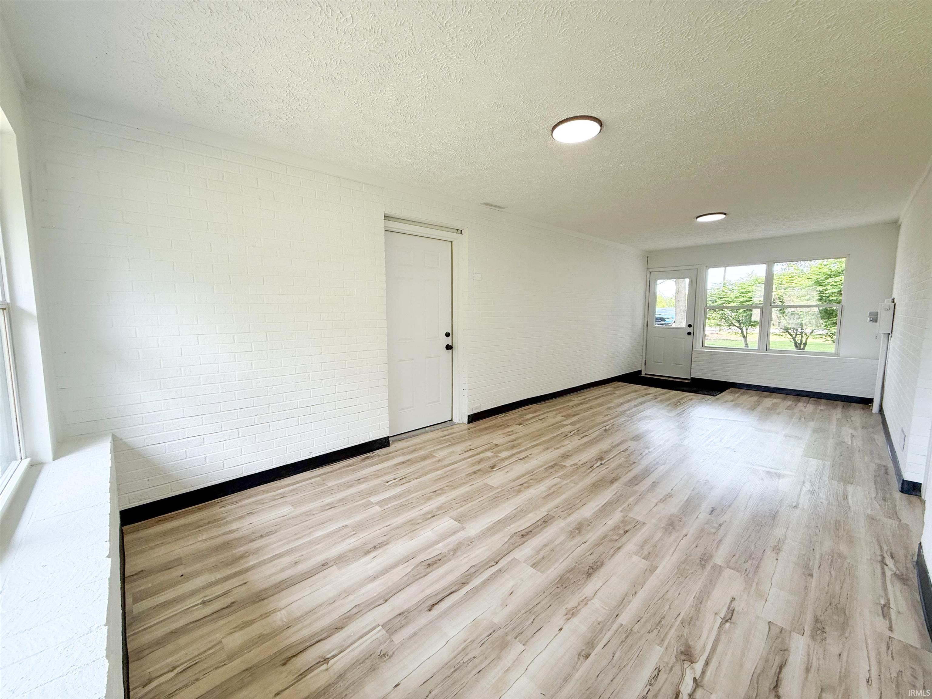 21221 Jackson Road South Bend, IN 46614 - Photo 26 of 36 Gallery Image 26